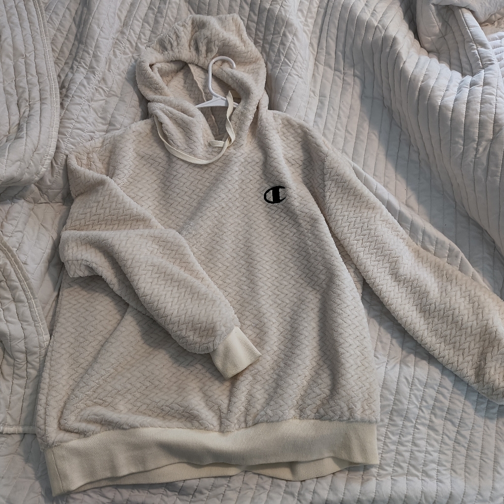 Champion Off-White Cowl Neck Sweater